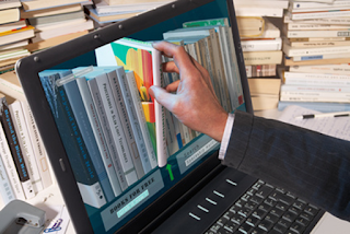 BIBLIOTECA LICENCIATURA 